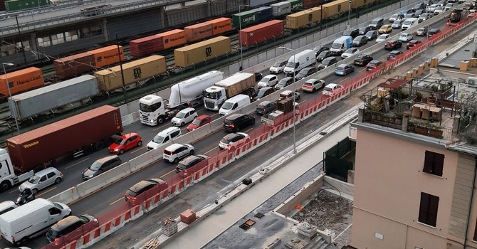 Lungomare Canepa, è scontro politico: “Le barriere le deve realizzare Aspi, il Comune faccia rispettare gli impegni”