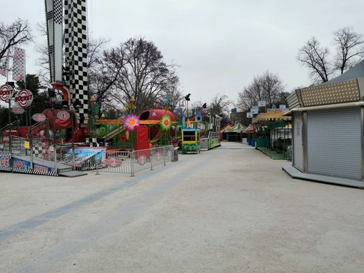 Circhi e luna park al ministro Franceschini: «Ci sono 5.000 famiglie in ginocchio, servono 10 milioni per superare l’emergenza» Circhi e luna park al ministro Franceschini: «Ci sono 5.000 famiglie in ginocchio, servono 10 milioni per superare l’emergenza»