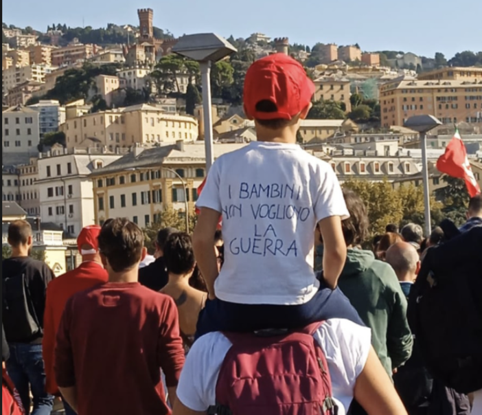 “Il genocidio non si ferma, non ci fermiamo neppure noi”: la voce di Liguria Pride nel corteo di Genova
