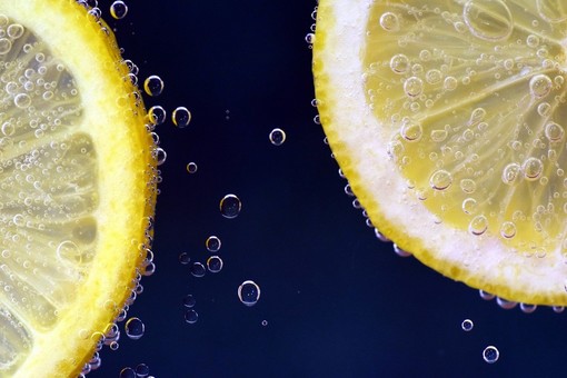 Vitamina C: lo scudo naturale in tavola
