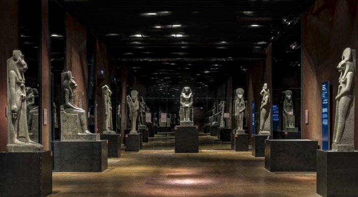 L’Egitto in Italia: musei, collezioni e leggende L’Egitto in Italia: musei, collezioni e leggende