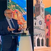 Marco Benedetti riconfermato presidente di Confesercenti Liguria: "Firmiamo tutti la proposta di legge di iniziativa popolare a sostegno del commercio di vicinato" Marco Benedetti riconfermato presidente di Confesercenti Liguria: "Firmiamo tutti la proposta di legge di iniziativa popolare a sostegno del commercio di vicinato"