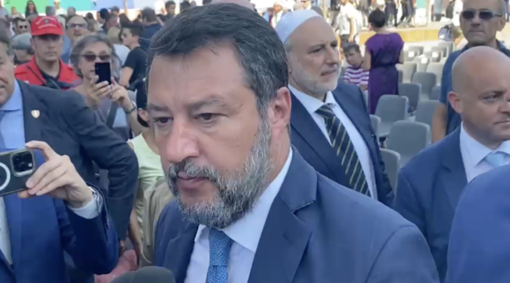 Ponte Morandi, Salvini al termine della commemorazione: “Qualcuno non ha fatto quel che doveva” (Video) Ponte Morandi, Salvini al termine della commemorazione: “Qualcuno non ha fatto quel che doveva” (Video)