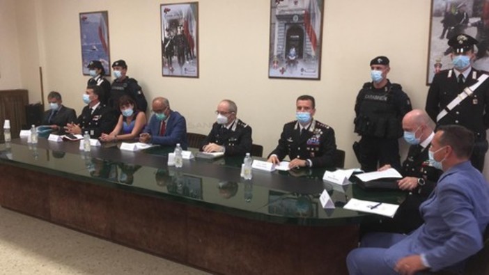 Maxi operazione “Ponente forever”: 46 arrestati e sequestri per 900.000 euro tra Italia, Francia e Portogallo (Video)