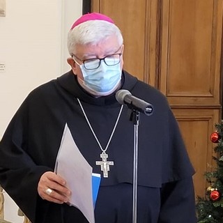 Il lavoro prima emergenza per Genova secondo l’arcivescovo Marco Tasca, che esorta a ricordare la grande storia della città