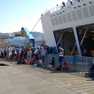 Moby Lines: oggi nessuna partenza da Genova per la Corsica