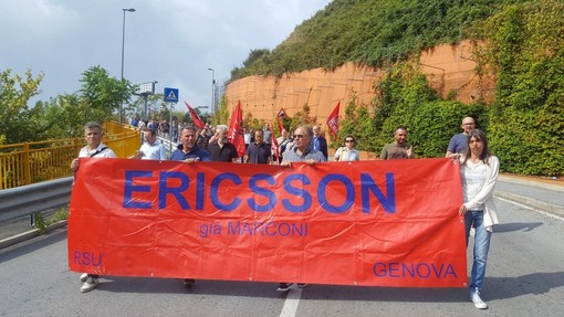 Ericsson Genova, avviata la procedura di licenziamento collettivo per 131 dipendenti. La Cgil: "Un colpo mortale"
