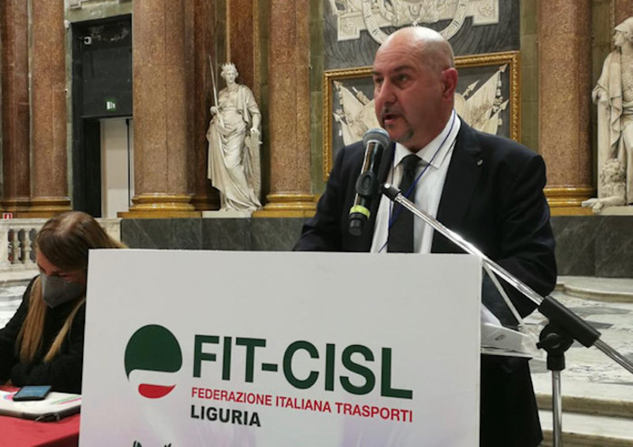 Fit Cisl Liguria, Mauro Scognamillo resta al vertice. Focus principale sulla diga foranea di Genova Fit Cisl Liguria, Mauro Scognamillo resta al vertice. Focus principale sulla diga foranea di Genova