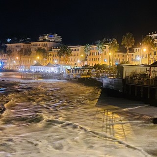Spiagge di Pegli e Voltri, ok al progetto che prevede una gestione da parte del Comune