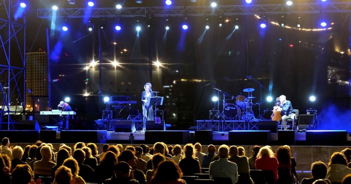 'Ritornerai': al Teatro Govi uno spettacolo per combattere la violenza con il linguaggio universale della musica 'Ritornerai': al Teatro Govi uno spettacolo per combattere la violenza con il linguaggio universale della musica