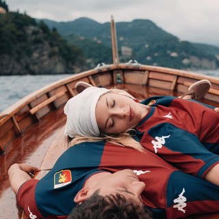 ‘Beauty of Genoa’, svelata la nuova maglia rossoblu per le partite in casa