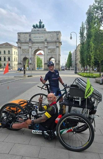 Da De Ferrari a Gibilterra in handbike: l’impresa da 5mila chilometri di Mirabile e Caselli per la Gigi Ghirotti