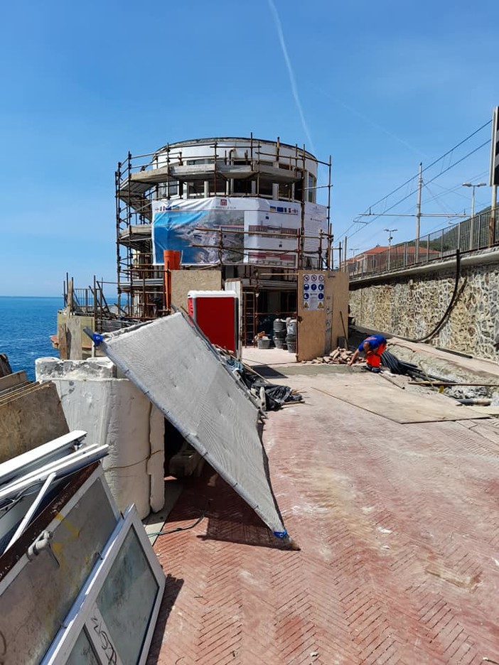 Sopralluogo alla Marinella di Nervi: proseguono gli interventi di consolidamento