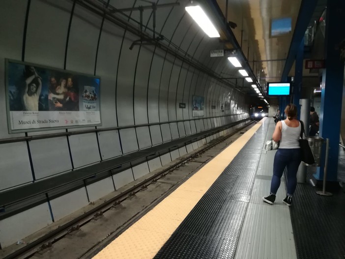 Metropolitana: evacuata la stazione di De Ferrari per fumo