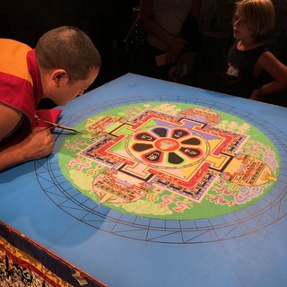 A Ospedaletti dal 28 al 31 agosto, presso la Sala Piccola del Comune si potranno ammirare i meravigliosi mandala di sabbia realizzati dai monaci tibetani