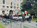 La manifestazione di Casapund in piazza della Vittoria