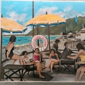 Pra’, i murales di cinque artisti colorano il sottopasso della stazione all’insegna del ‘Come eravamo’