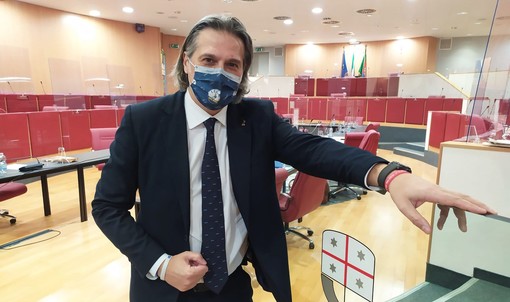 Mai (Lega): Regione Liguria avvia un tavolo di confronto con l’Anci, associazioni dei consumatori e banche per evitare le chiusure degli sportelli bancari nei piccoli Comuni Mai (Lega): Regione Liguria avvia un tavolo di confronto con l’Anci, associazioni dei consumatori e banche per evitare le chiusure degli sportelli bancari nei piccoli Comuni