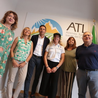 Marta Bassino è la nuova testimonial per la promozione turistica del cuneese Marta Bassino è la nuova testimonial per la promozione turistica del cuneese