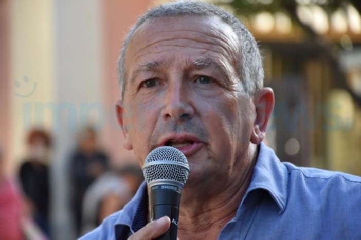 Una portaerei italiana nel Mar della Cina Una portaerei italiana nel Mar della Cina