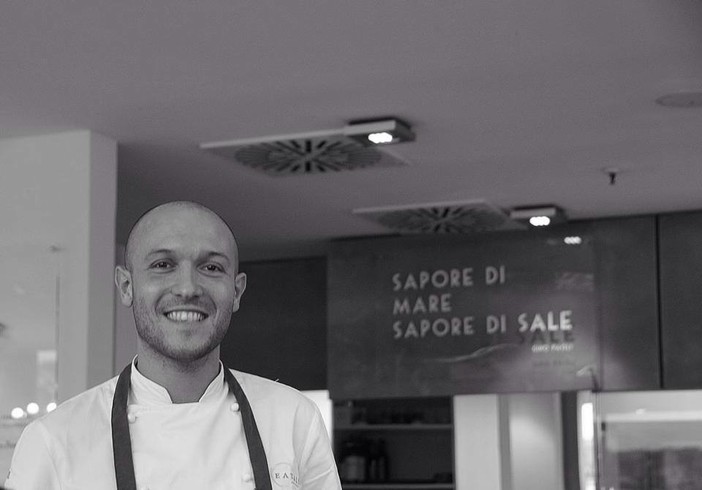 Lo showcooking di Marco Visciola per il RistorExpo di Genova Lo showcooking di Marco Visciola per il RistorExpo di Genova