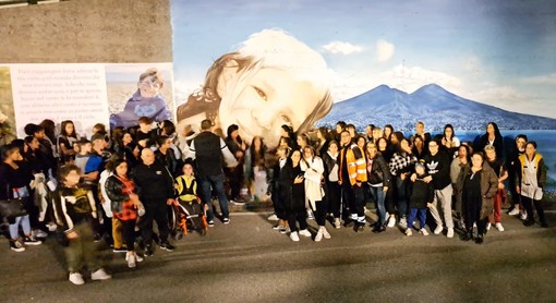 Ca’ Nuova: inaugurato il murales dedicato alla piccola Noemj e voluto dai suoi genitori