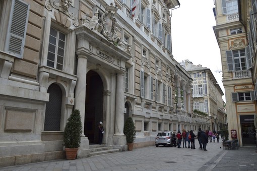 Provvisoria chiusura del ponte sul torrente Molinassi