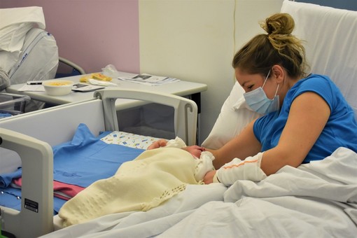 Sei nuove moderne culle neonatali donate all'ospedale San Martino