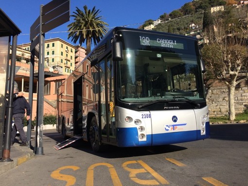 A Camogli tornano i bus navetta per il Natale, e continua il servizio per il Teatro Sociale