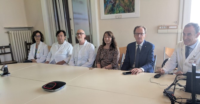 Riforma sanità, l’assessore Nicolò avvia il tour negli ospedali: "Voglio verificare sul campo i risultati e ascoltare pazienti e operatori" Riforma sanità, l’assessore Nicolò avvia il tour negli ospedali: "Voglio verificare sul campo i risultati e ascoltare pazienti e operatori"
