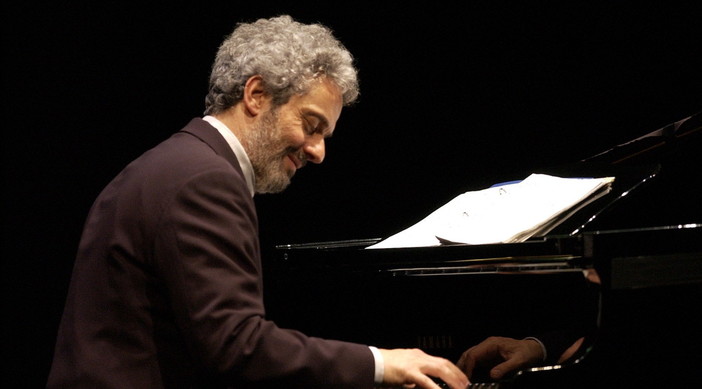 'Note a margine', Nicola Piovani porta a Genova le colonne sonore di una vita