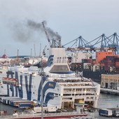 Fumi in porto, Cristina Lodi (Azione): "Finalmente è stato istituito nuovamente l'Osservatorio" Fumi in porto, Cristina Lodi (Azione): "Finalmente è stato istituito nuovamente l'Osservatorio"