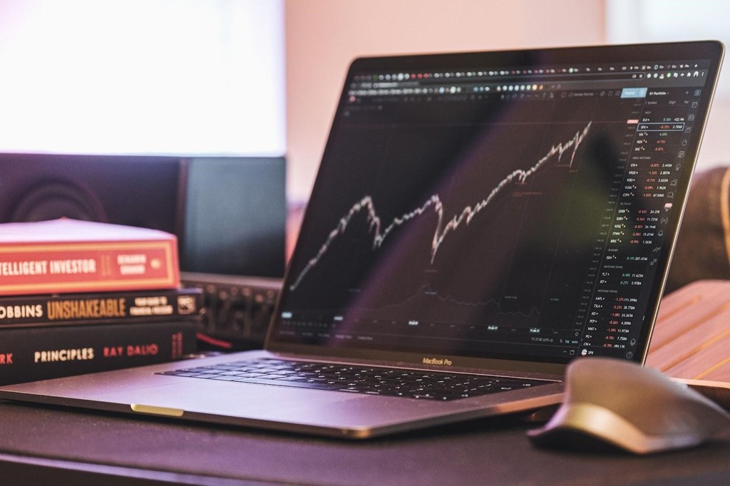 Titoli nasdaq 100 sales