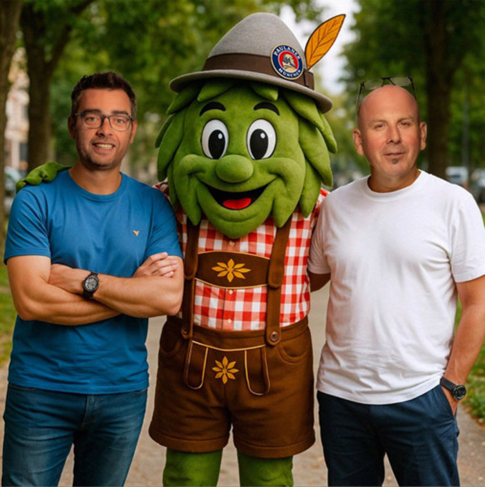 Il grande ritorno dell’Oktoberfest Cuneo 2025 comincia dalla nascita della mascotte “Luppolo” Il grande ritorno dell’Oktoberfest Cuneo 2025 comincia dalla nascita della mascotte “Luppolo”