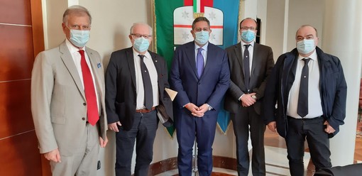Coronavirus: il presidente Toti incontra esecutivo ordine dei medici e odontoiatri di Genova
