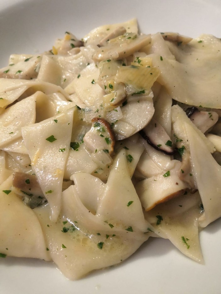 Il nuovo menù dell'Osteria del Tempo Stretto ad Albenga si veste d'autunno con i sapori del bosco