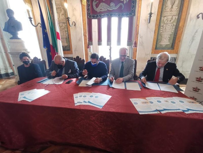 Parte la campagna di prevenzione 'Una telefonata può salvarti la vista' (FOTO)