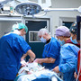 Bimba di cinque mesi con un rarissimo neuroblastoma parafaringeo salvata al Gaslini: “Conferma dell’altissimo livello di professionalità dei medici”
