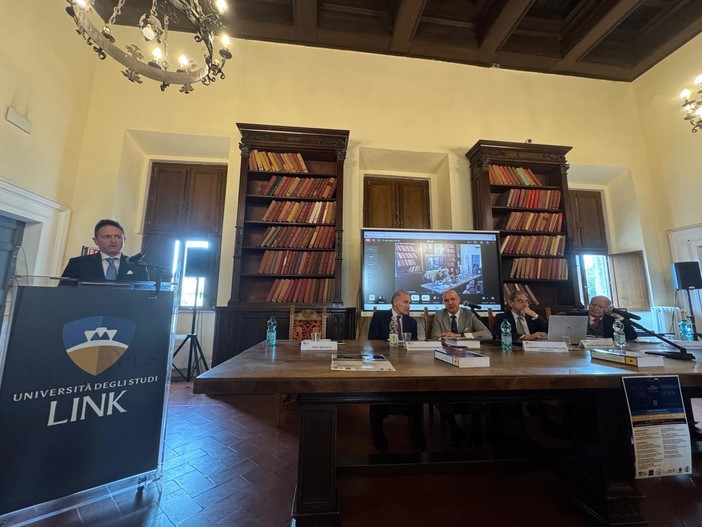 Crisi d’impresa, ecologia integrale e amianto come metafora Crisi d’impresa, ecologia integrale e amianto come metafora