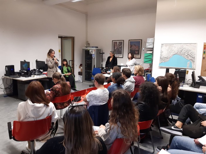 Servizio civile universale, oggi gli operatori in visita a Palazzo Tursi Servizio civile universale, oggi gli operatori in visita a Palazzo Tursi