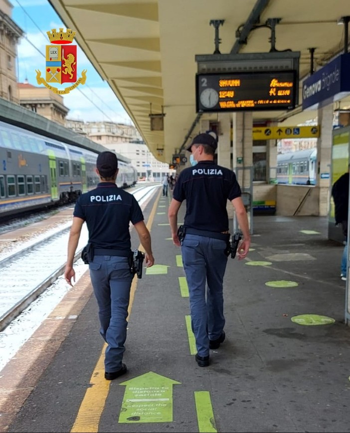 Ricercato per furto aggravato e resistenza a pubblico ufficiale: arrestato dalla polfer nella stazione di Brignole