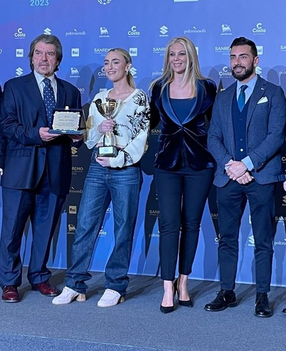 No alla violenza sulle donne, a Sanremo il premio CoReCom “Giovani, Web e Musica” alla cantante Mara Sattei per "Duemilaminuti"