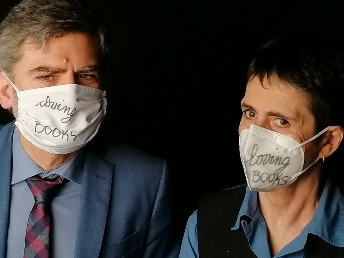 Loving Books. Dialoghi di libri e sui libri: l'iniziativa alla Biblioteca Universitaria di Genova Loving Books. Dialoghi di libri e sui libri: l'iniziativa alla Biblioteca Universitaria di Genova