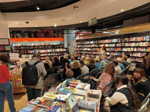 Le trentatré penne fantastiche dell’antologia ‘FantaGenova’ Le trentatré penne fantastiche dell’antologia ‘FantaGenova’