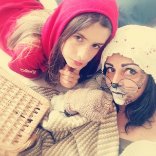 Mamme e figli si ‘sfidano’ a colpi di… #favoledaquarantena