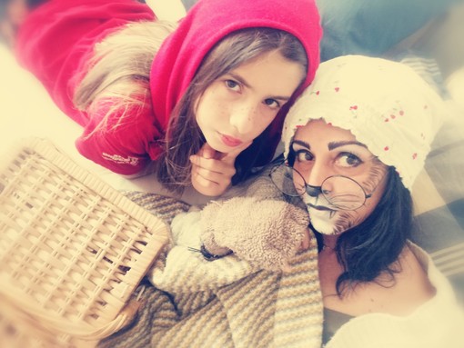 Mamme e figli si ‘sfidano’ a colpi di… #favoledaquarantena