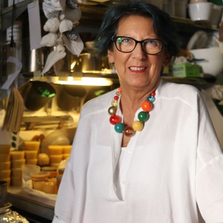 Paola Nizzoli: l'unica artista al mondo a fare della Biodiversità un'arte (di cera)