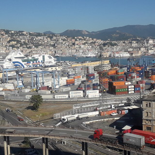 Allerta meteo: sciopero nel porto di Genova e Savona
