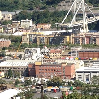 Il segretario della Cisl Mastripieri: "Toti commissario per la ricostruzione"