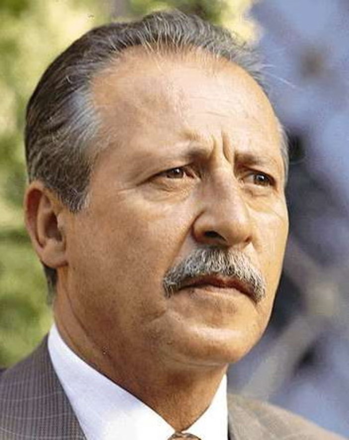 "Sulle nostre gambe": 1658 passi per commemorare il sacrificio del giudice Borsellino e della sua scorta